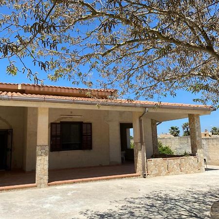 Villa Singola A 1300 Mt Dal Mare Mazara del Vallo Luaran gambar